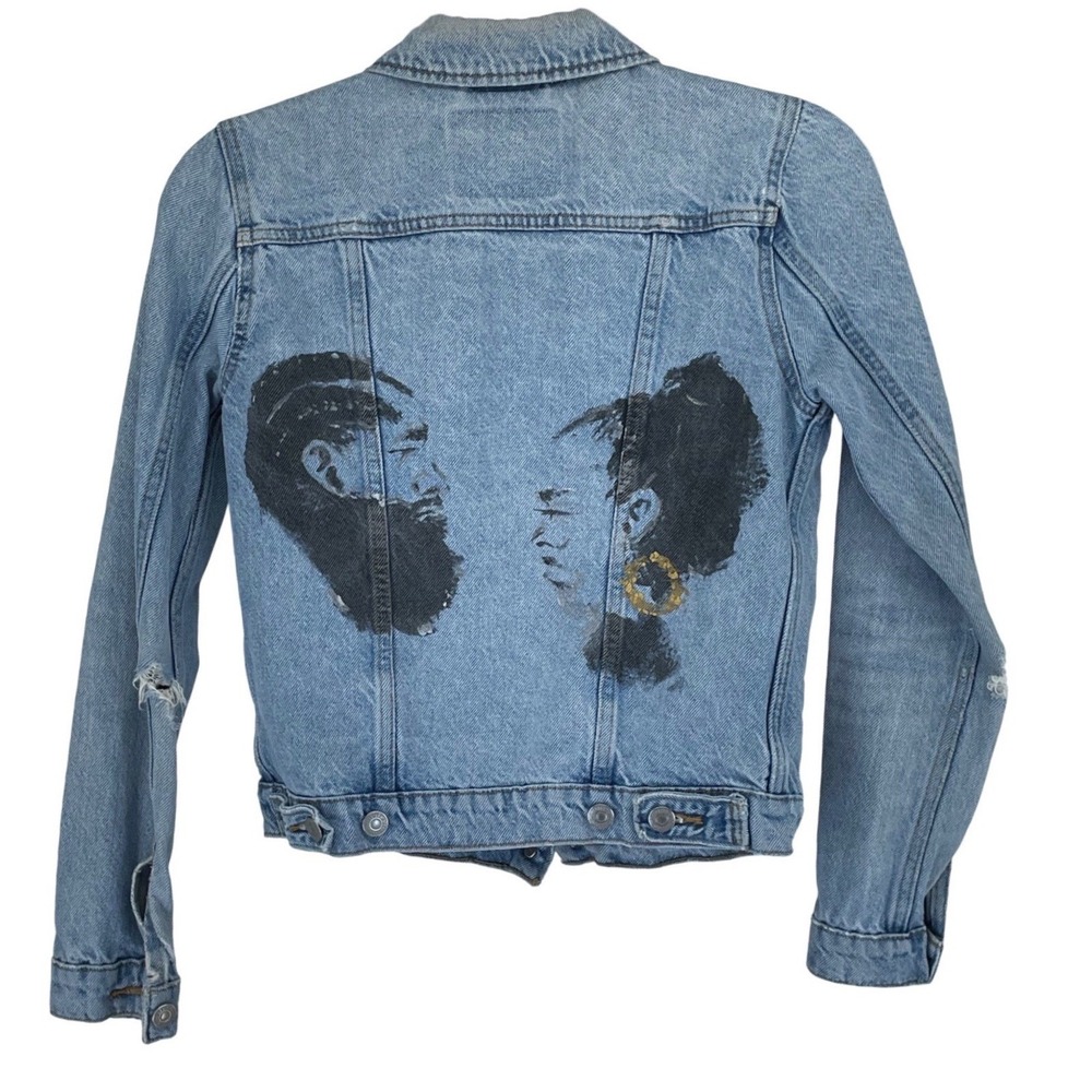 Levis Womens XS Light Wash Denim Trucker Jacket‎ Custom Painted Graphic *READ